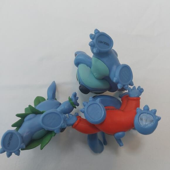 Disney Lilo & Stitch-Stitch and Scrump, Hula & Alien 2" Toy Just Play Lot Of 3 - Picture 3 of 3